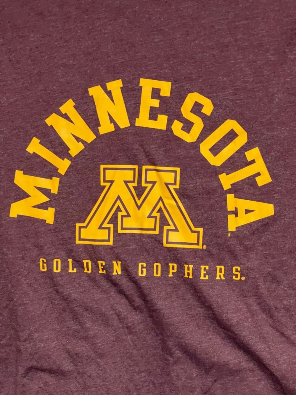 Minnesota Golden Gophers Maroon Rivalry Threads T-Shirt Mens S 34/36
